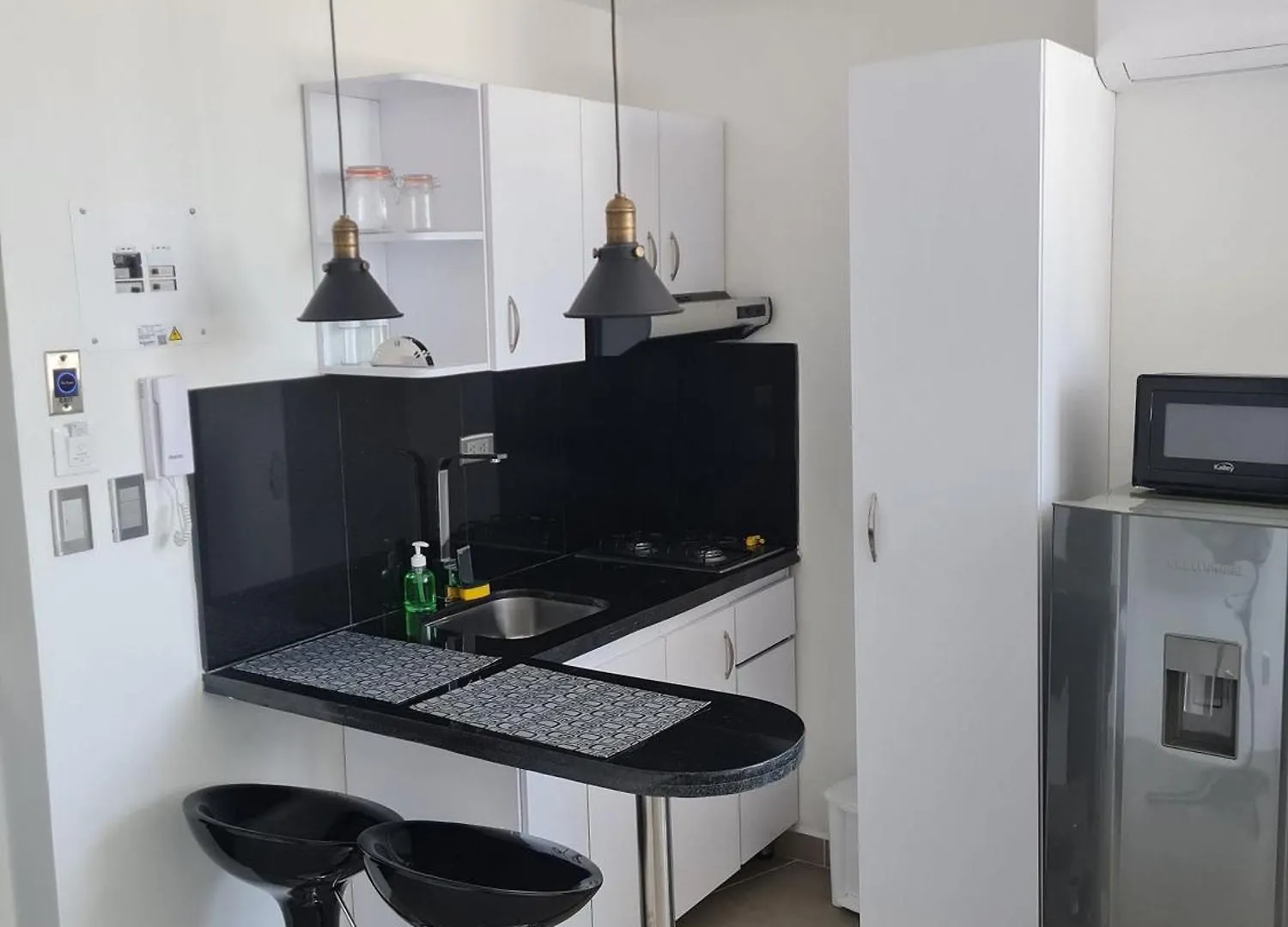 402 Moderno Aparta-Suite En Versalles Tipo Loft - Cali Tower Suites & Lofts